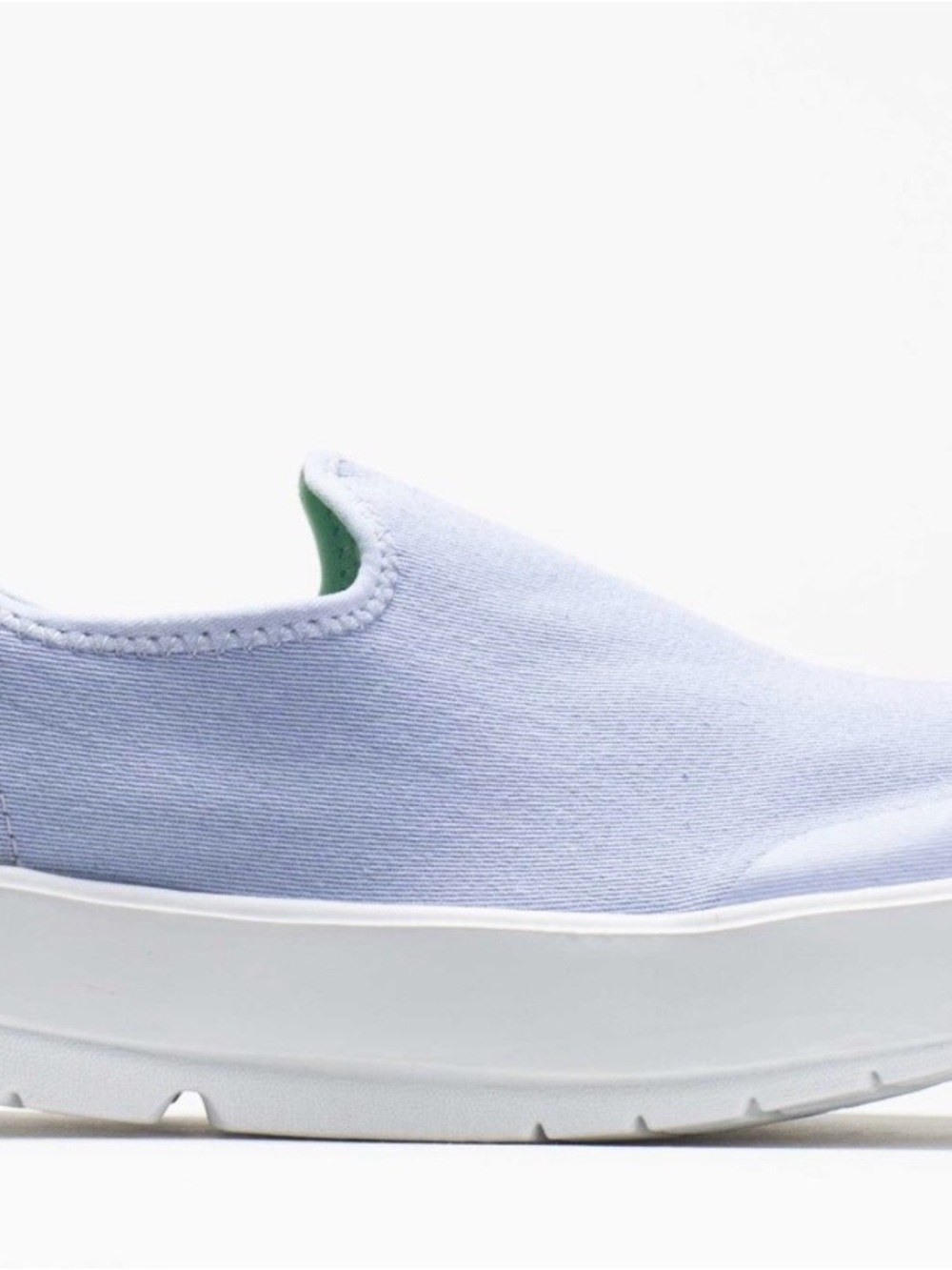 OOFOS OOmg eeZee Women's Jade
BRAND NEW IN BOX